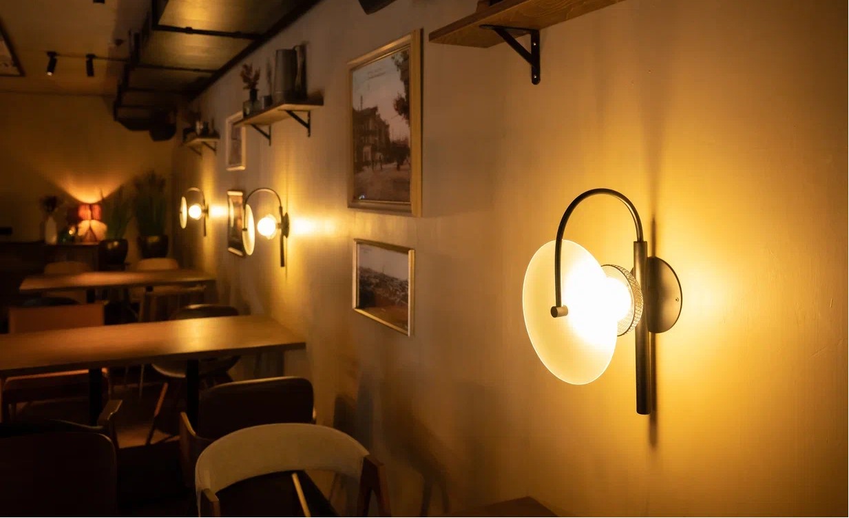 Интерьер ресторана "Лариса пьёт"