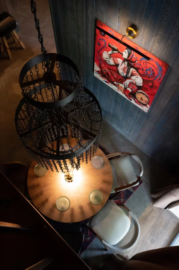 Интерьер ресторана "Лариса пьёт"